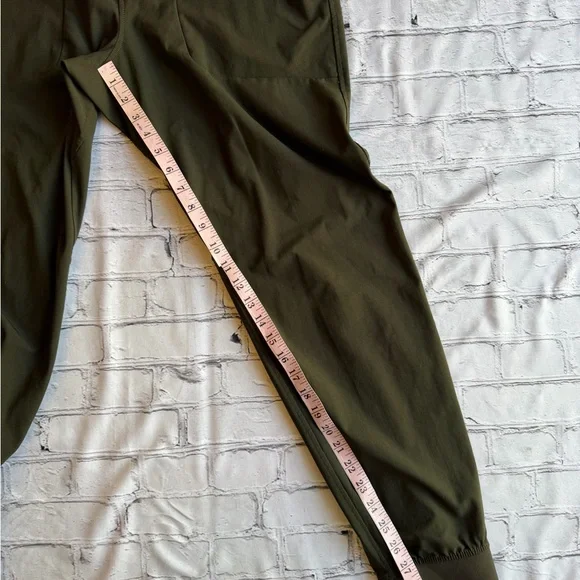 Lululemon Men's ABC Jogger Pants Olive Large Pull On Athletic Zip Pockets EUC - Picture 5 of 16